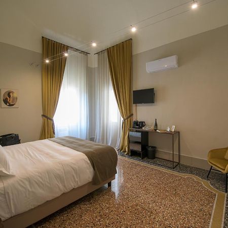 Palazzo Sertorio Suites Gavi Exterior foto